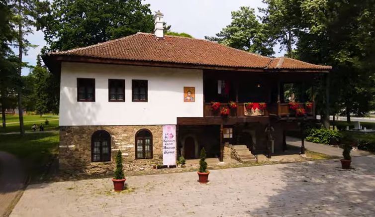 apartman vucetic kraljevo smestaj sa parkingom u dvoristu